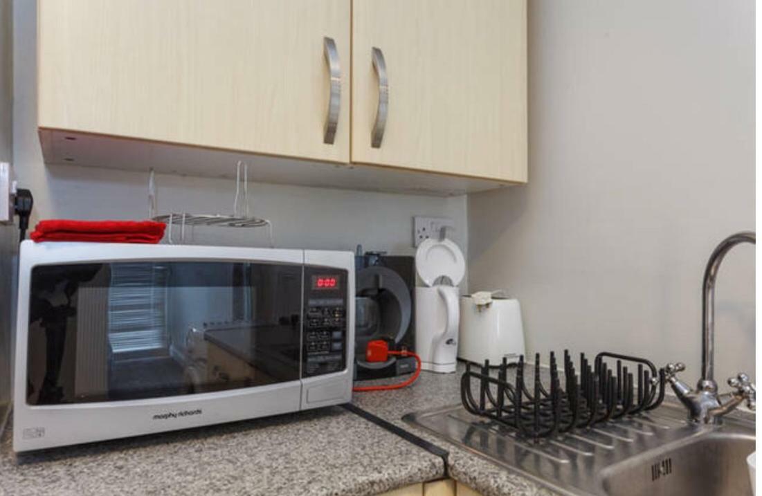 Shirley Apartments, Cozy Studio, Self Check In, 10 Min Drive To City Centre, Walking To Redbridge Train Station Саутгемптон Екстер'єр фото